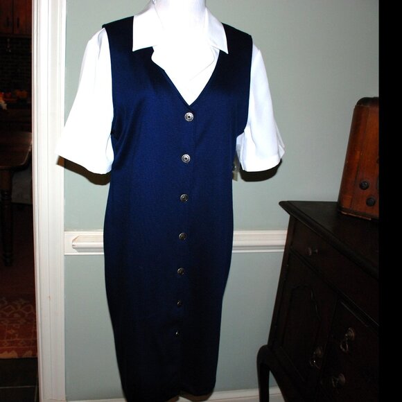 NWT Super Cute Navy Jumper - Picture 3 of 7